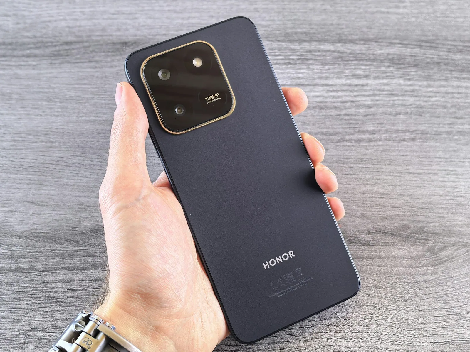 Honor X70 Pro Max e X80 Pro Max: Baterias Gigantes 2026